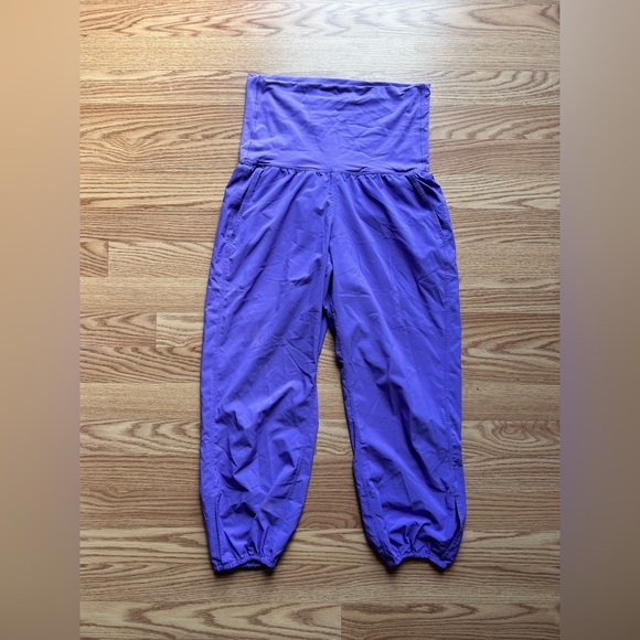 Lululemon Om Pant In Power Purple Size 4 Athleisure - Picture 1 of 8